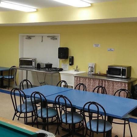 Lewiston Hall Hostel Foley Ngoại thất bức ảnh